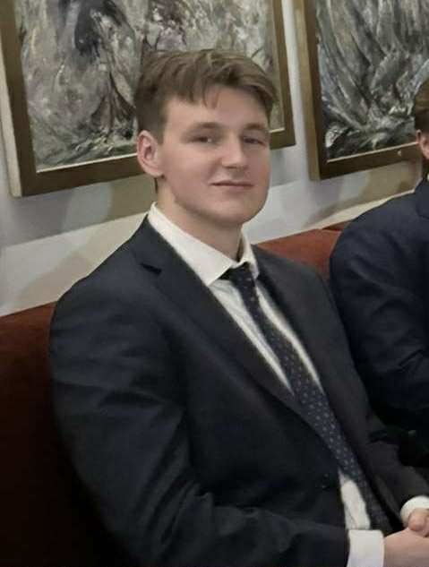 4b9c7176 0b09 43a8 afa3 5e451135a851 1